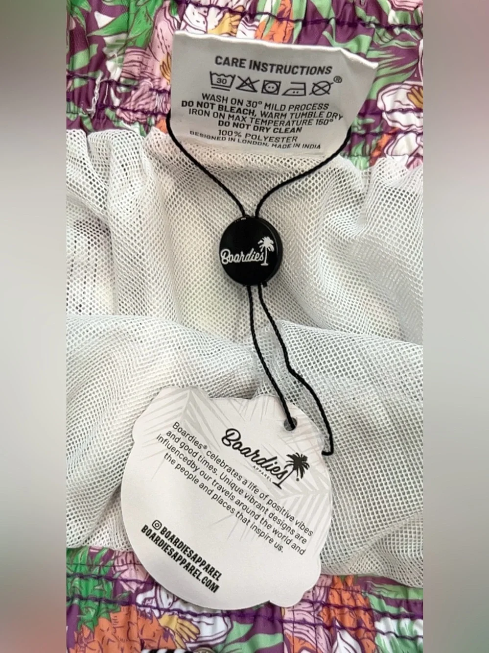 Boardies Apparel Mens Large NWT Purple Floral Pineapple Swim Trunks Shorts Lined